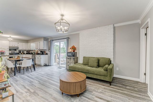 618 Mooremont Terrace, Chattanooga, TN 37411