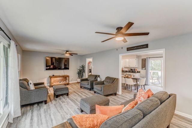 618 Mooremont Terrace, Chattanooga, TN 37411