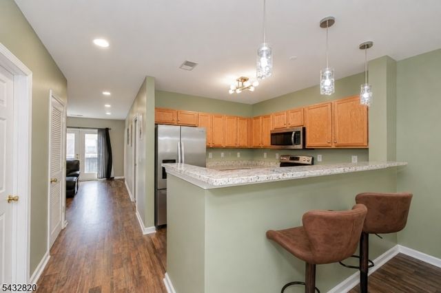 368 Rector St 414, Perth Amboy City, NJ 08861