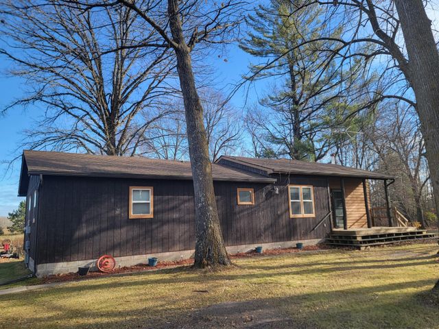 39596 10th Avenue, Isle, MN 56342