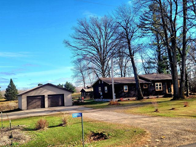 39596 10th Avenue, Isle, MN 56342