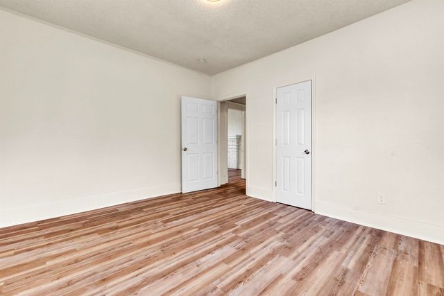 1100 ROZELLE ST, Memphis, TN 38106