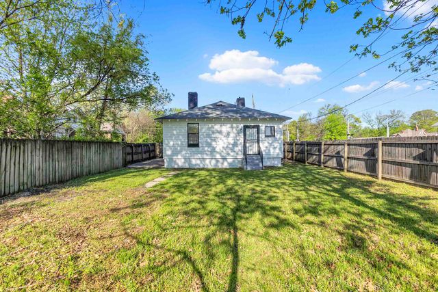 1100 ROZELLE ST, Memphis, TN 38106