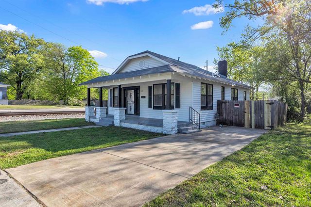 1100 ROZELLE ST, Memphis, TN 38106