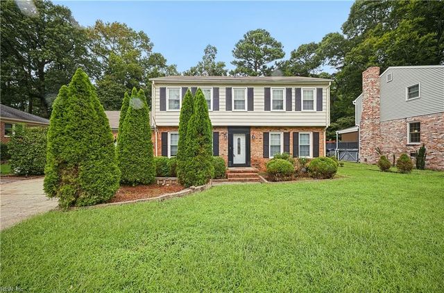 81 Shannon DR, Newport News, VA 23608
