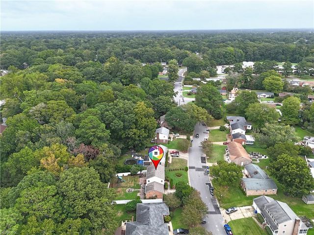 81 Shannon DR, Newport News, VA 23608