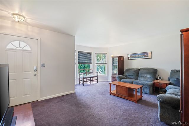 2 Ladner Avenue, Buffalo, NY 14220