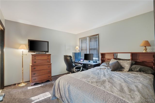 2 Ladner Avenue, Buffalo, NY 14220