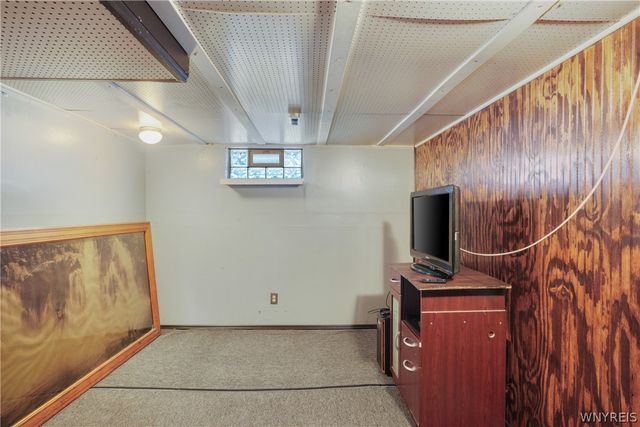 2 Ladner Avenue, Buffalo, NY 14220