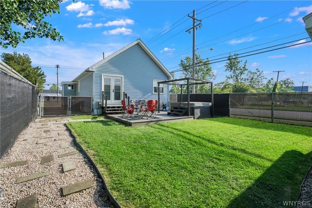 2 Ladner Avenue, Buffalo, NY 14220