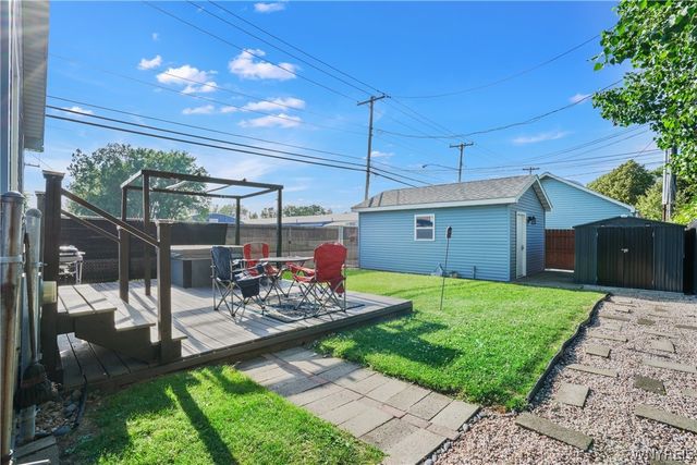 2 Ladner Avenue, Buffalo, NY 14220