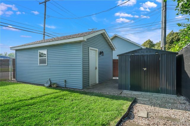 2 Ladner Avenue, Buffalo, NY 14220