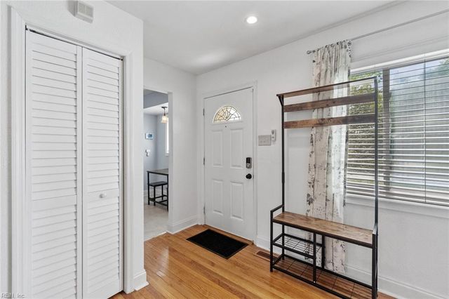 536 Carnation AVE, Virginia Beach, VA 23462