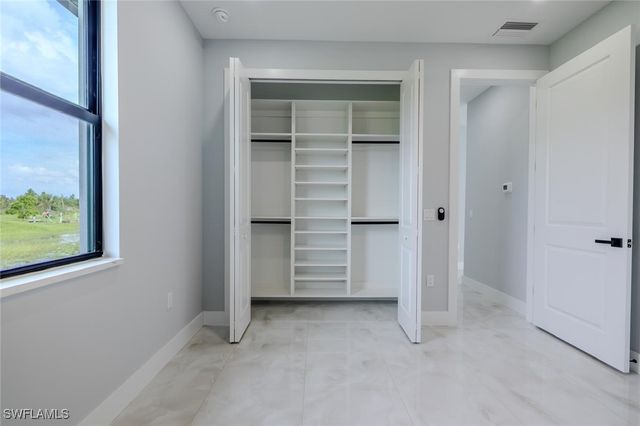 4224 70th AVE NE, Naples, FL 34120