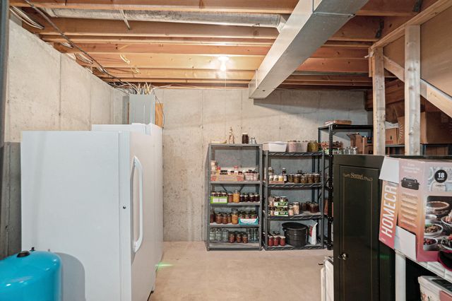 2272 W 104th Street, Grant, MI 49327