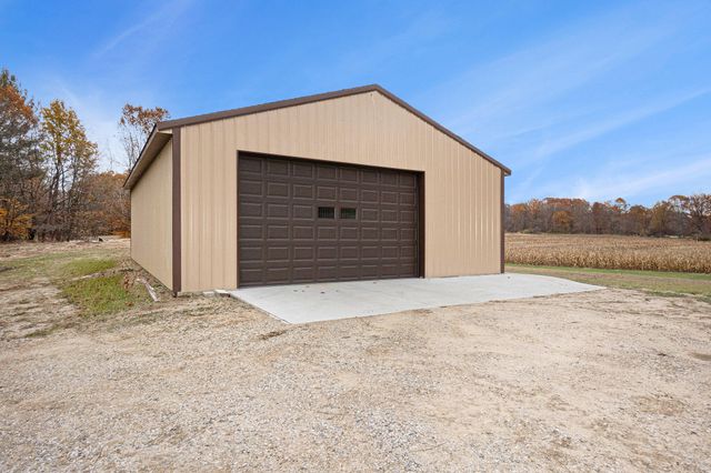 2272 W 104th Street, Grant, MI 49327