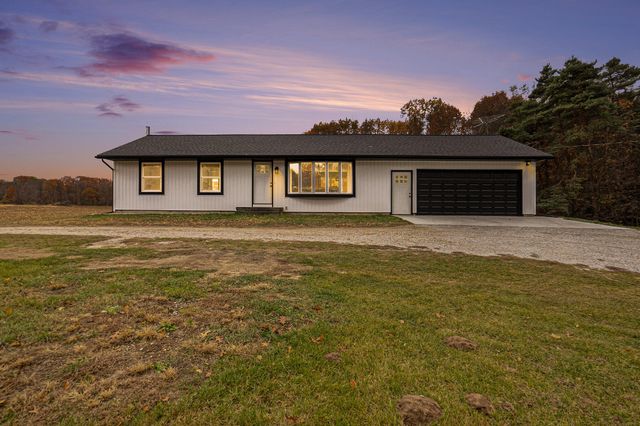 2272 W 104th Street, Grant, MI 49327