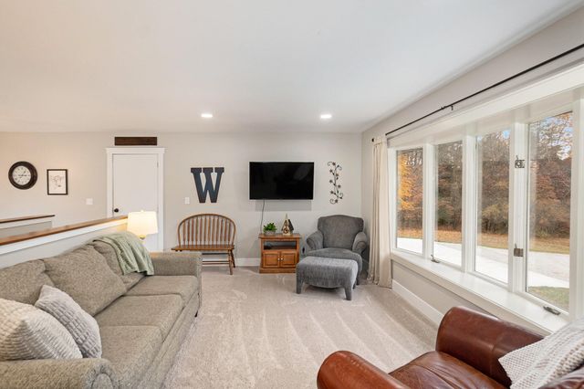 2272 W 104th Street, Grant, MI 49327