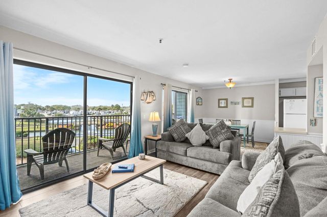 5905 S Kings Highway 240 B, Myrtle Beach, SC 29575