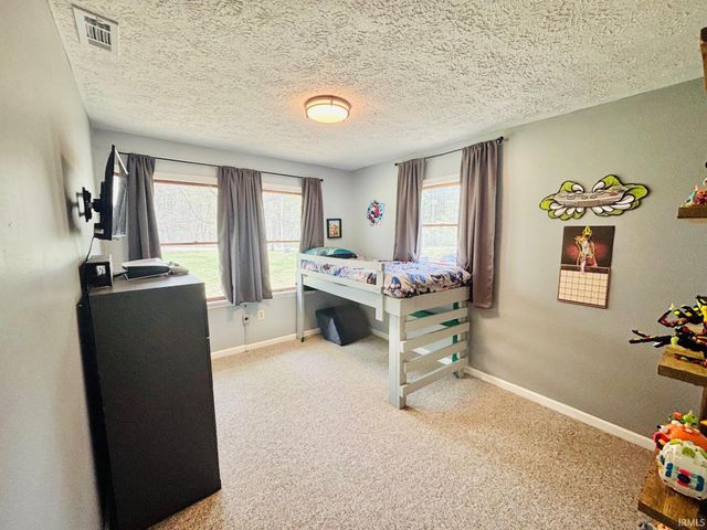 1191 N Lawrence Hollow Drive, Bloomfield, IN 47424