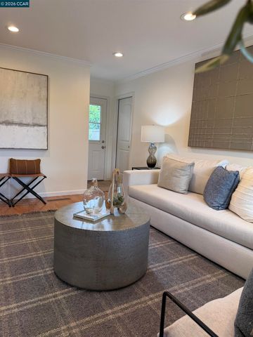 2290 La Mar Drive, Concord, CA 94518