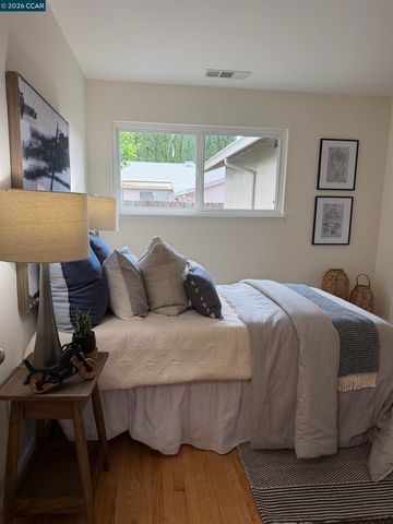 2290 La Mar Drive, Concord, CA 94518