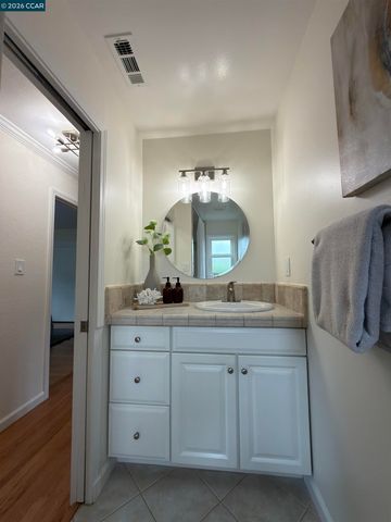 2290 La Mar Drive, Concord, CA 94518