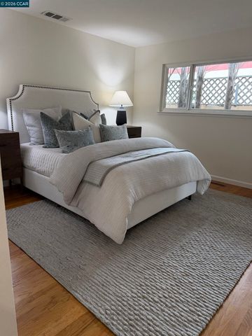 2290 La Mar Drive, Concord, CA 94518