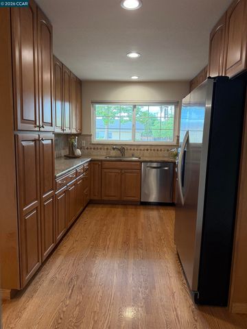 2290 La Mar Drive, Concord, CA 94518