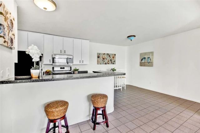 15237 Santa Gertrudes Avenue U201, La Mirada, CA 90638