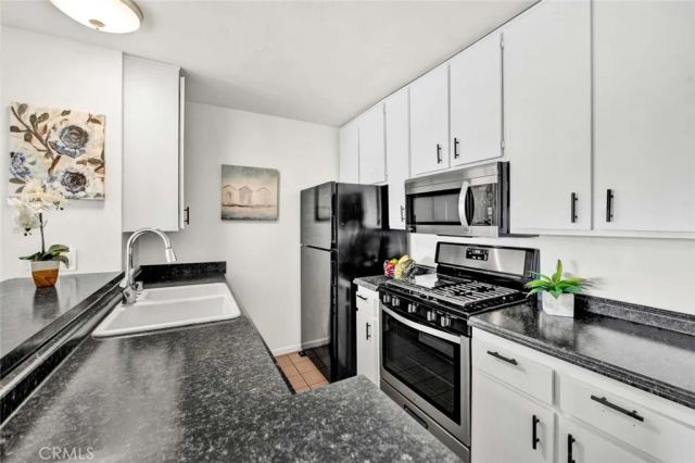 15237 Santa Gertrudes Avenue U201, La Mirada, CA 90638
