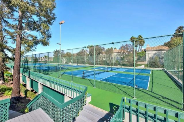 15237 Santa Gertrudes Avenue U201, La Mirada, CA 90638