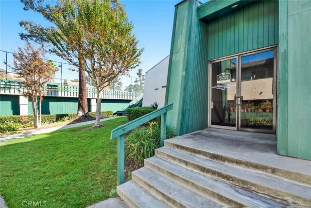 15237 Santa Gertrudes Avenue U201, La Mirada, CA 90638