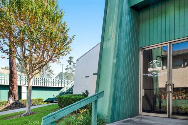 15237 Santa Gertrudes Avenue U201, La Mirada, CA 90638