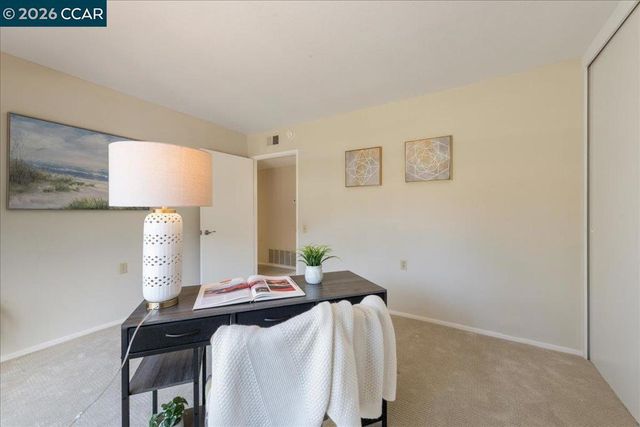 1573 Rockledge Ln 3, Walnut Creek, CA 94595