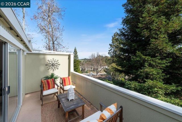1573 Rockledge Ln 3, Walnut Creek, CA 94595