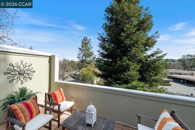 1573 Rockledge Ln 3, Walnut Creek, CA 94595