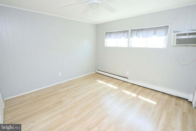 2846 NORMANDY DR, Philadelphia, PA 19154
