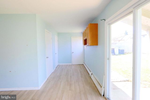2846 NORMANDY DR, Philadelphia, PA 19154