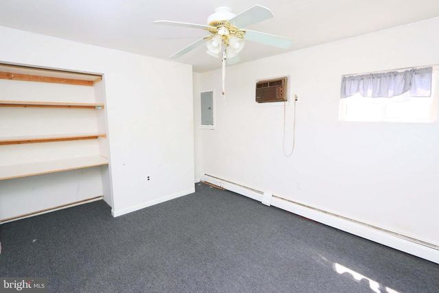 2846 NORMANDY DR, Philadelphia, PA 19154