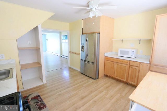 2846 NORMANDY DR, Philadelphia, PA 19154