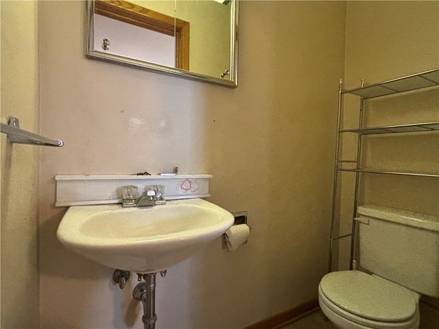 3052 Jefferson Ave, Canton Twp, PA 15301