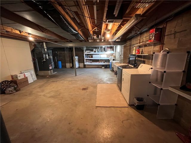 3052 Jefferson Ave, Canton Twp, PA 15301