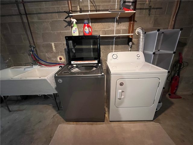 3052 Jefferson Ave, Canton Twp, PA 15301