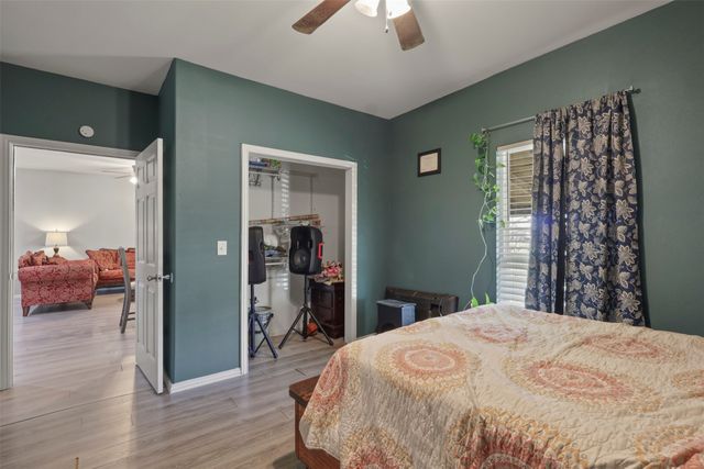 1556 John Wayne Road, Kaufman, TX 75142