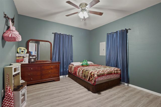 1556 John Wayne Road, Kaufman, TX 75142