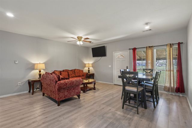 1556 John Wayne Road, Kaufman, TX 75142