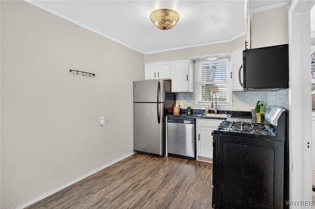 8235 Laughlin Drive, Niagara Falls, NY 14304