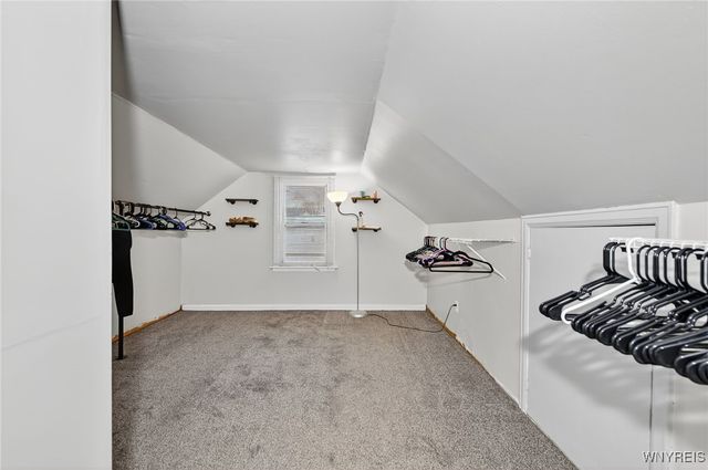 8235 Laughlin Drive, Niagara Falls, NY 14304