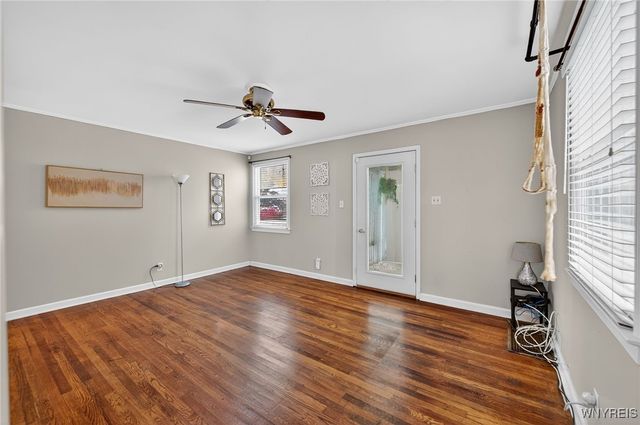 8235 Laughlin Drive, Niagara Falls, NY 14304